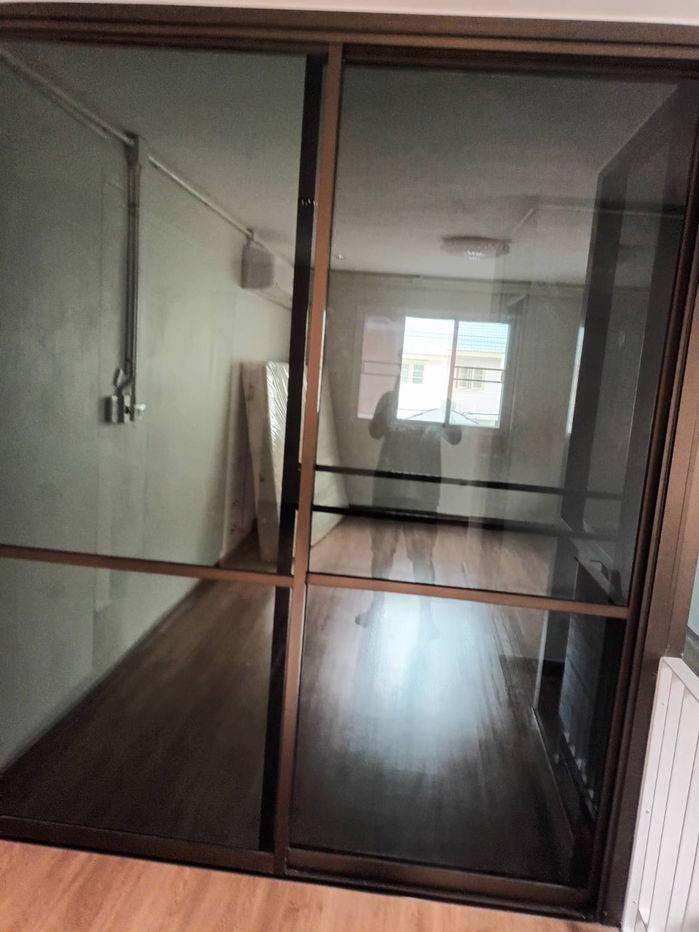 รูป ให้เช่าบ้านเดี่ยวรีโนเวทแล้ว 2นอน2น้ำ  เมืองเอก หมู่6  ถนนเอกทักษิณ ต.หลักหก อ.เมือง ปทุมธานี พื้นที่ 30 ตรว - รูปที่ 7/12