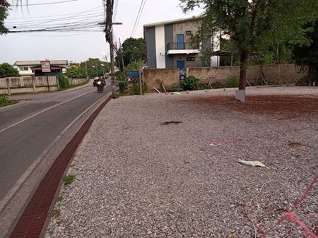 picture Land for rent (No sale) 558.80 sq.m plus river Ping side 400 sq.m - 3/6