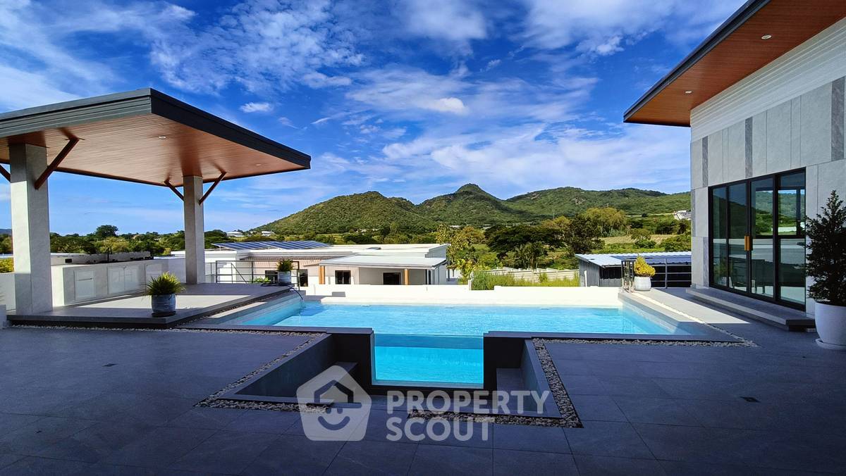 picture 3-BR Villa in Thap Tai (ID 2304178) - 3/31