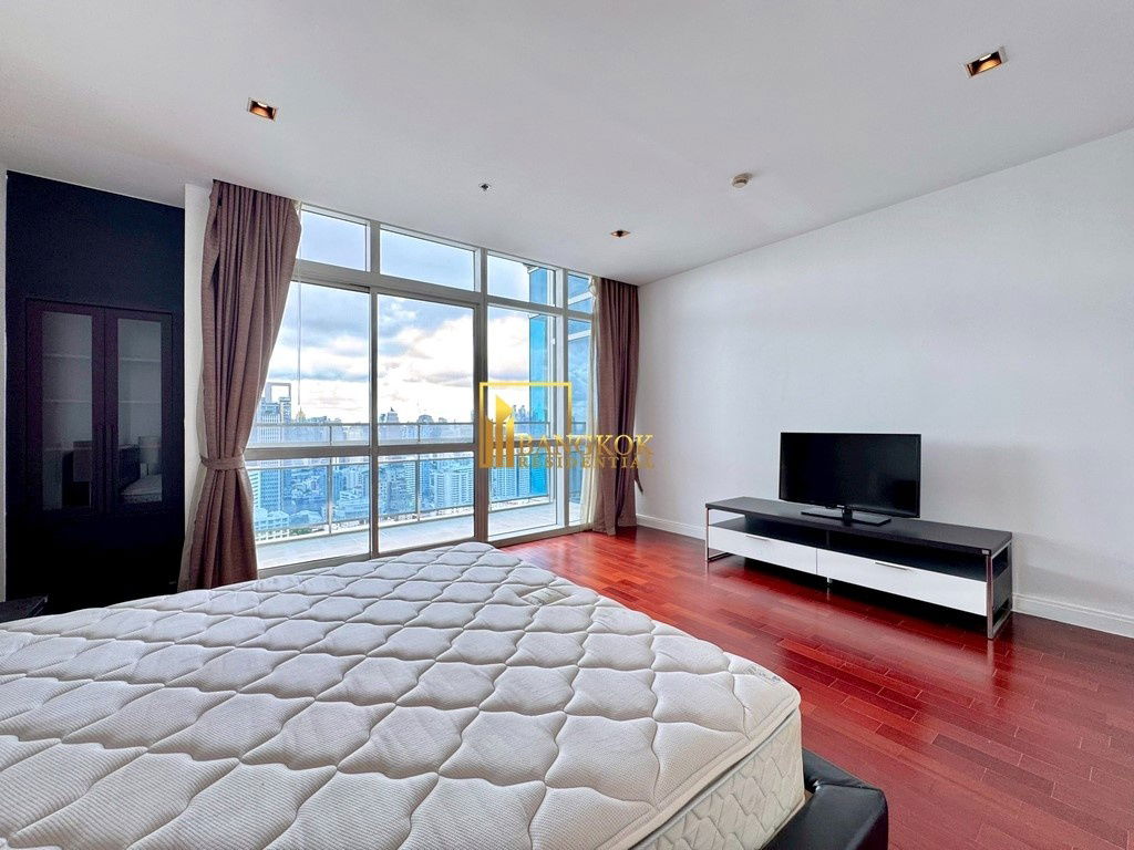 picture Athenee Residence | Luxurious 3 Bedroom Property For Rent - BR6190CD - 13/60