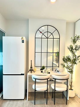 ให้เช่า Regent Home Bangna ติดบีทีเอส เพียง...400 เมตร ห้อง Built-in ใหม่ๆเลย ห้องสวยกว้าง เฟอร์นิเจอร์ครบ (kyz130) 
