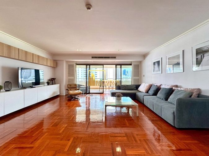 Tower Park | Modernized 3 Bedroom Condo in Nana Area - BR9093CD