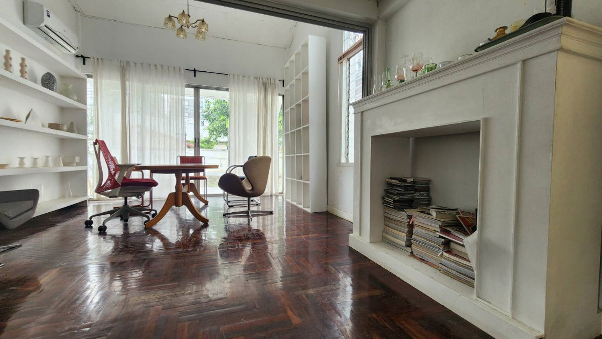 picture Urgently for rent, 2-storey detached house ***Newly renovated, just finished, in Soi Ram Intra 19 - 7/18