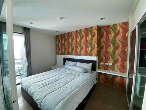 Sixty six condo พัทยาซอย 1 ใกล้เทอมินอล