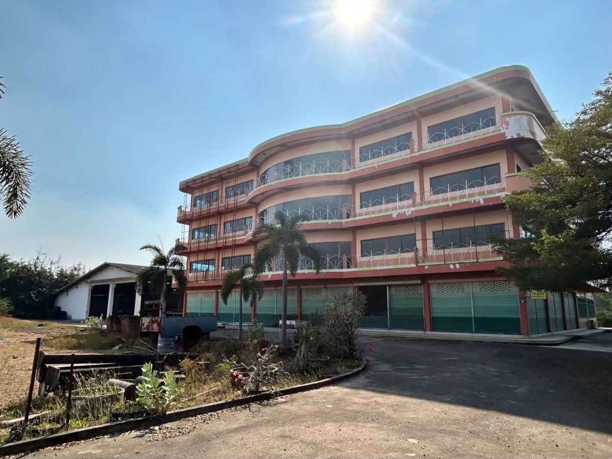 picture Rare Opportunity: 16 Rai Office & Land, Pathum Thani, 20 Mins to City - 5/19