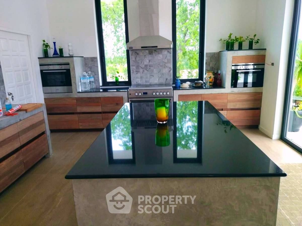 picture 3-BR Villa in Wang Phong (ID 2313048) - 14/14