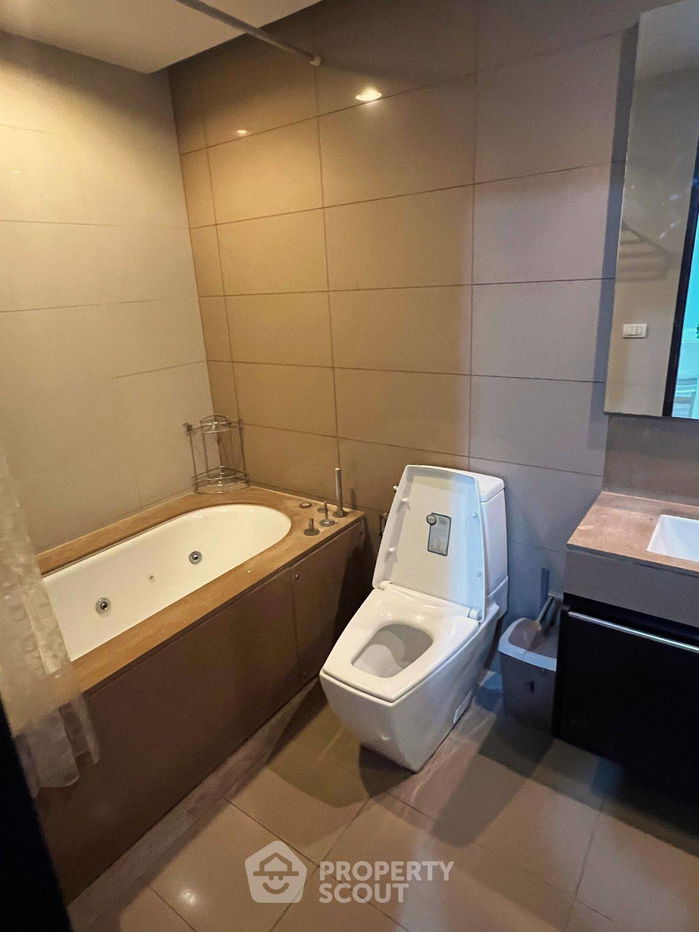 picture 1-BR Condo at Baan Klang Krung Siam-Pathumwan Condominium near BTS Ratchathewi (ID 2312756) - 6/9