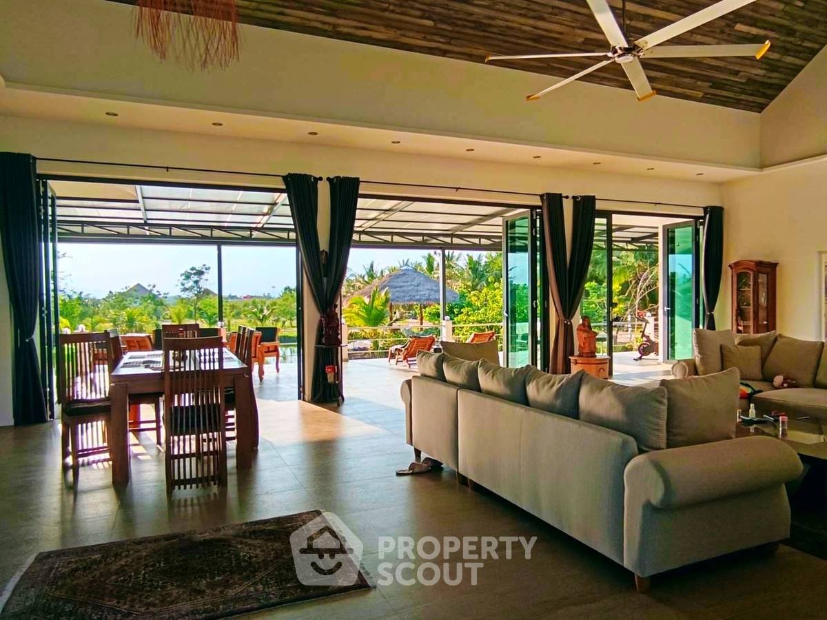 picture 3-BR Villa in Wang Phong (ID 2313048) - 6/14