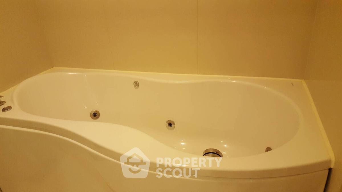 picture 1-BR Condo at Ivy Thonglor 23 close to Thong Lo (ID 885043) - 3/9