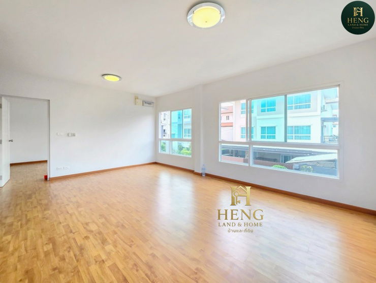 รูป บ้านเดี่ยว 3 ชั้น หลังมุม Casa Premium ราชพฤกษ์ พระราม 5 พื้นที่ใช้สอยเยอะ คุ้มค่า - รูปที่ 7/10