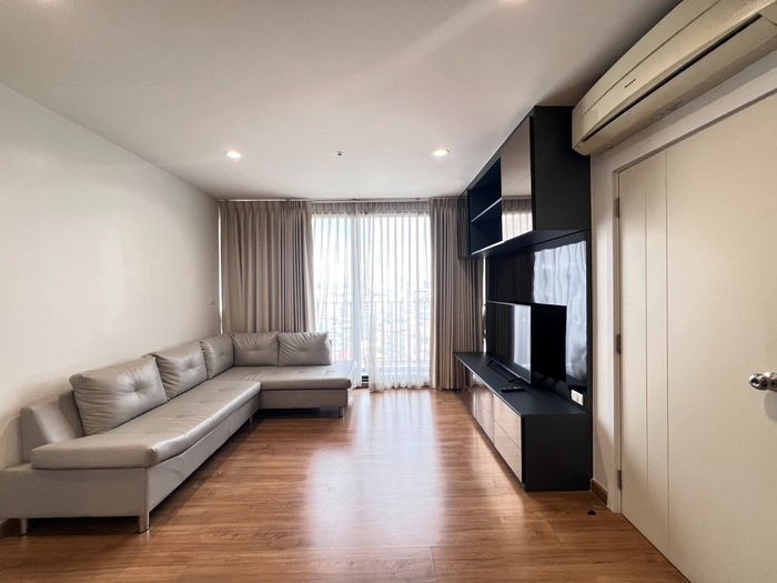 รูป 💥💥ขายห้องพร้อมอยู่!! Condo The Tree Interchange 2Bed 58.24 ตร.ม.ชั้น 10 ตึก B ใกล้ MRT เตาปูน/ บางโพ เพียง 4.99 ล้านบาท!! สนใ LINE: @atfirm💥💥 - รูปที่ 3/25