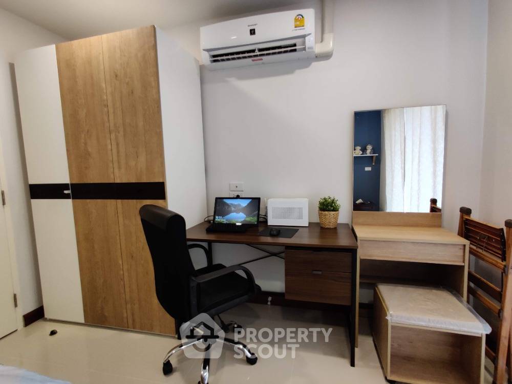 picture 2-BR Condo at Ratchada Orchid near MRT Sutthisan (ID 1901553) - 4/11