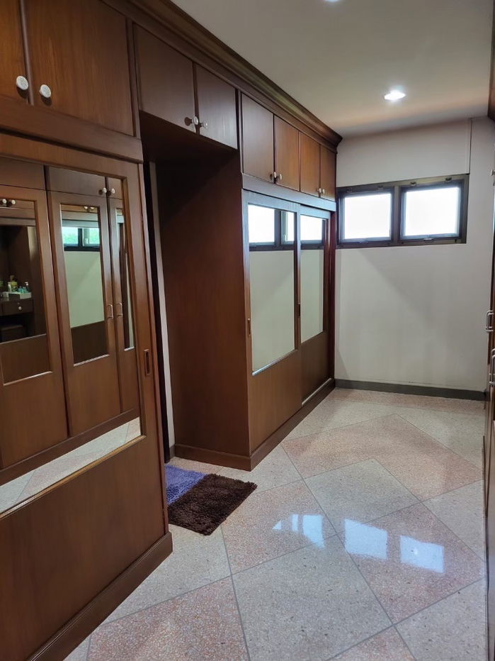 picture Rare Opportunity: 16 Rai Office & Land, Pathum Thani, 20 Mins to City - 15/19
