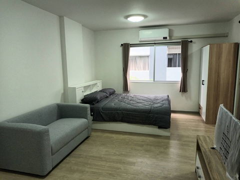 ให้เช่า ห้องใหม่ พร้อมเข้าอยู่ได้เลย The Point Condo แหลมฉบัง ตึก B ชั้น 7 
