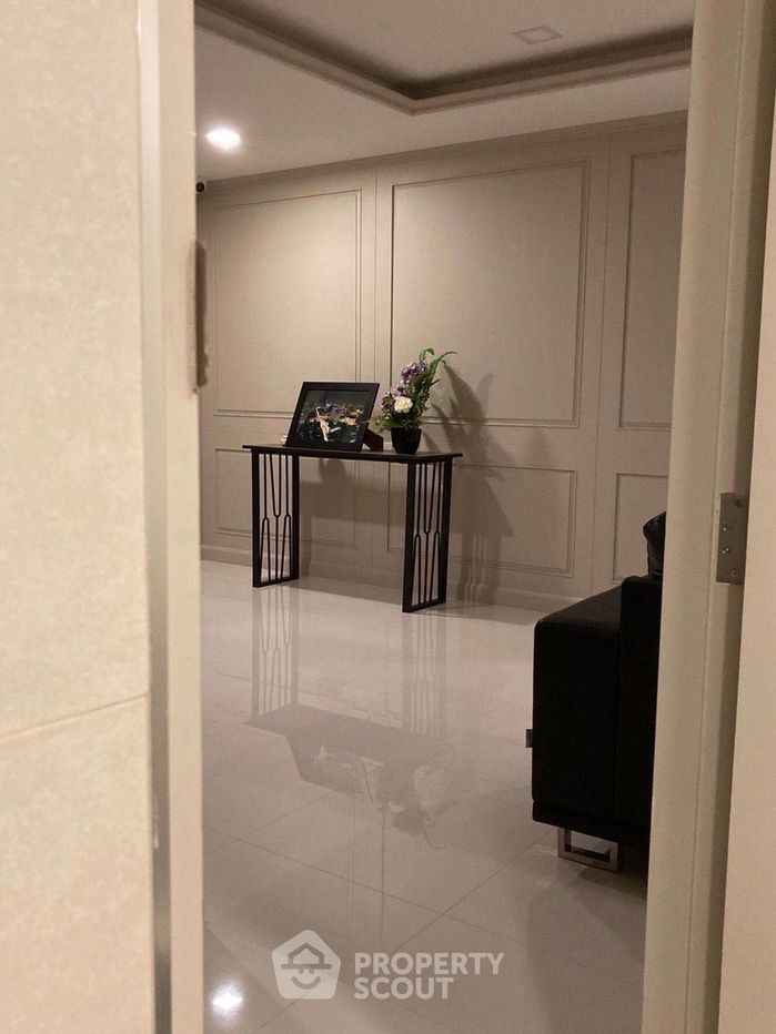 รูป คอนโด 1-ห้องนอน ที่ ณุศา สเตท ทาวเวอร์ คอนโดมิเนียม ใกล้ BTS สะพานตากสิน (ID 1422156) - รูปที่ 7/13