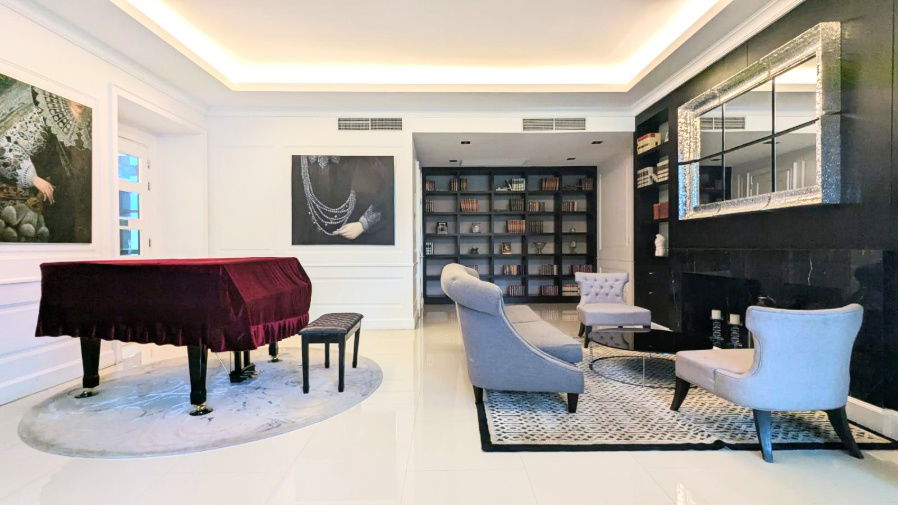 picture 3-bedroom condo for sale at Royce Private Residences - 19/23