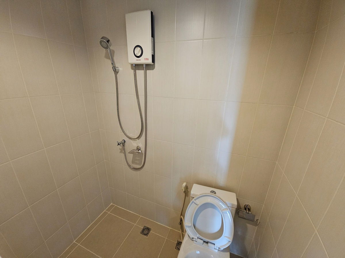 picture Tropicana Erawan Condo for sale, near BTS Erawan, 4th floor, 37.22 sq m. - 33/34