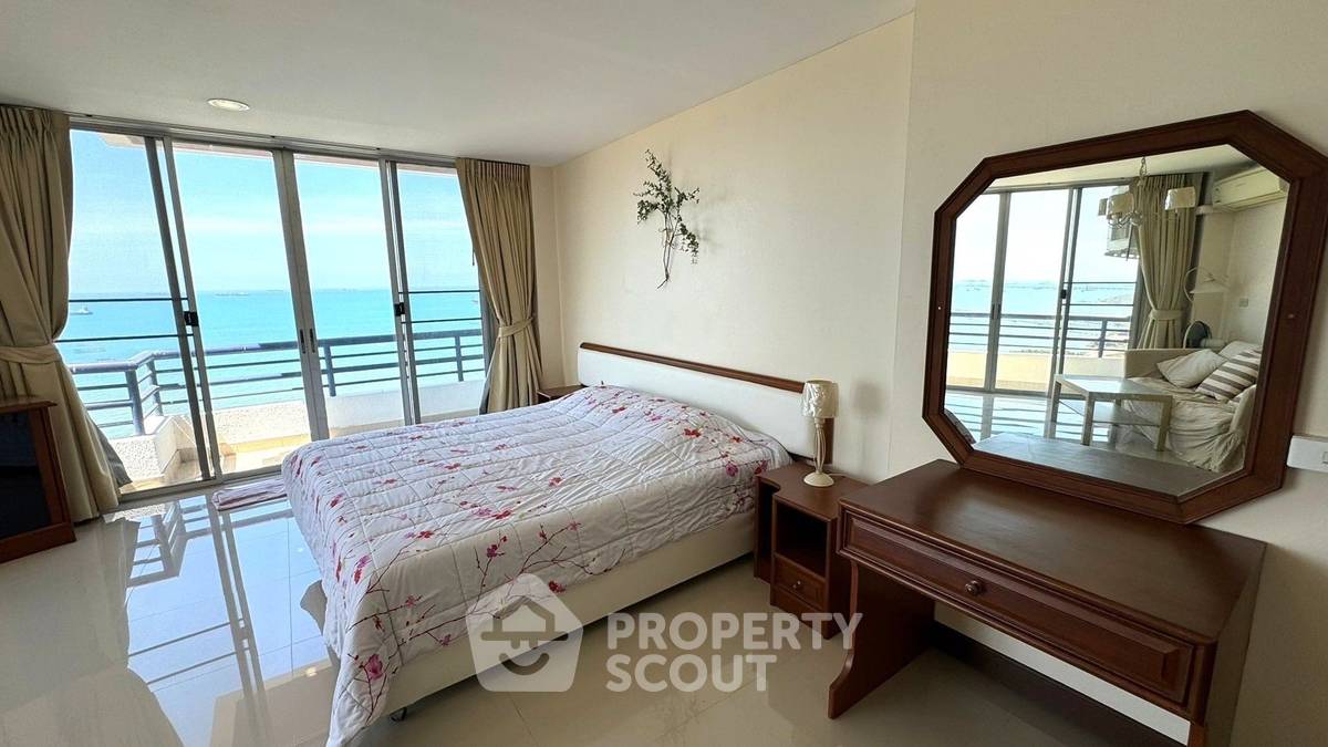 picture 3-BR Condo at Rama Harbour View Condominium in Surasak (ID 2312949) - 8/34