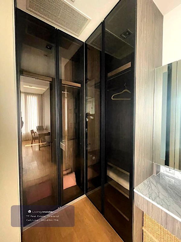 picture Saladaeng One (For sale) 2 Bed 2 Bath. Size 106 sq.m. - Selling price 45 MB* Contact. Tel. 062-6941794 - 8/13