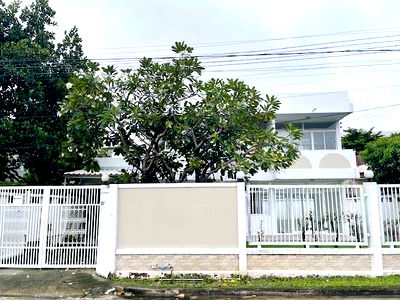 เช่าบ้านเดี่ยว ม.รัตนบัณฑิต (อาแบค) : บ้านเดี่ยวให้เช่า  บ้านเดี่ยว 2 ชั้น คลองจั่น บางกะปิ ใกล้ RBAC เดอะมอลล์บางกะปิ 