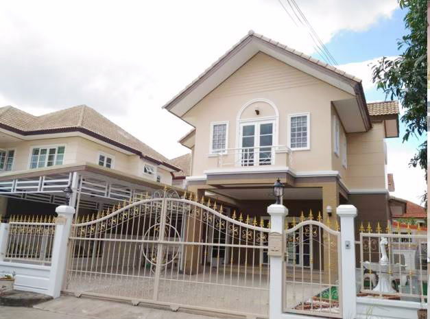 picture Two-story detached house for rent in Sathorn Village, Khlong 4, on Rangsit-Nakhon Nayok Road. - 1/31
