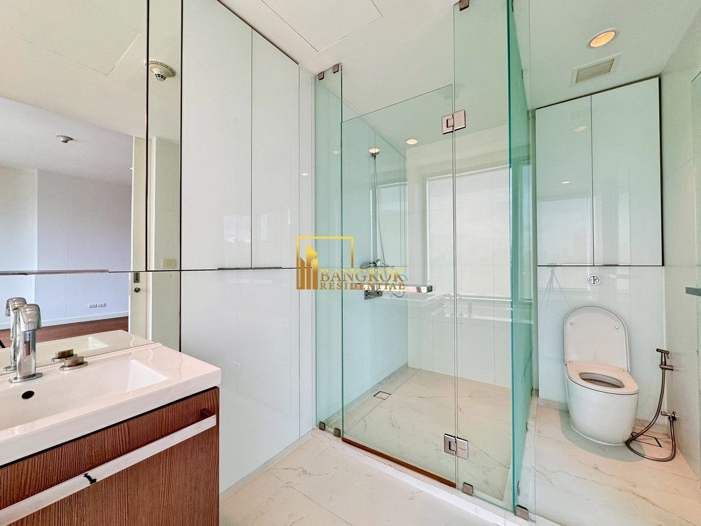 รูป 185 Rajadamri | Impressive 3 Bed Luxury Duplex Condo For Rent - BR13826CD - รูปที่ 22/58