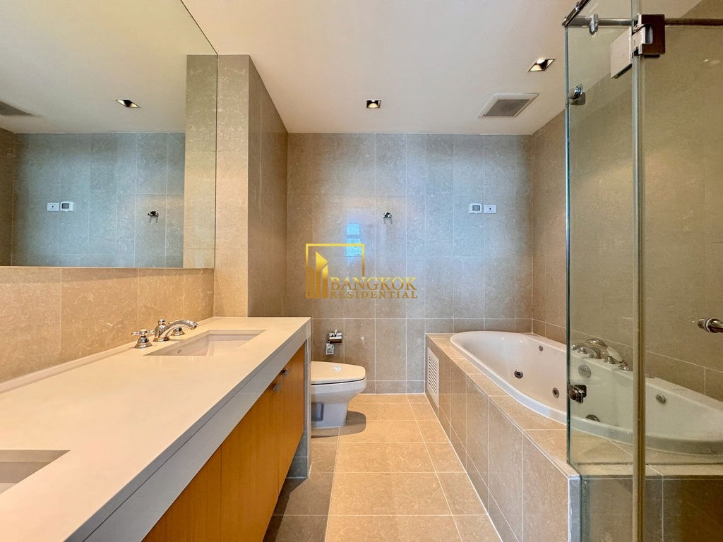 picture Athenee Residence | Luxurious 3 Bedroom Property For Rent - BR6190CD - 18/60