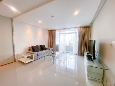 ปล่อยเช่า Grand Langsuan ราคา 75,000 บาท