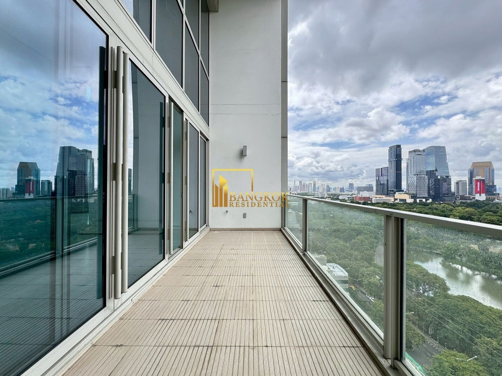 รูป 185 Rajadamri | Impressive 3 Bed Luxury Duplex Condo For Rent - BR13826CD - รูปที่ 35/58