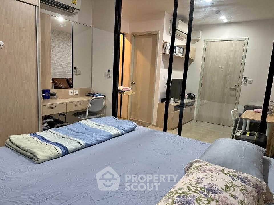 picture 1-BR Condo at Life Asoke near ARL Makkasan (ID 2312435) - 1/6