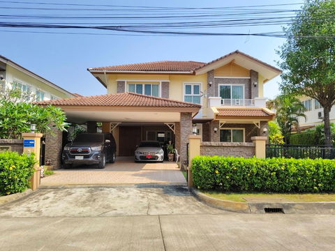 ขายบ้าน วรารมย์ แก้วนวรัฐ จ.เชียงใหม่ ที่ดิน 97.9 ตร.วา