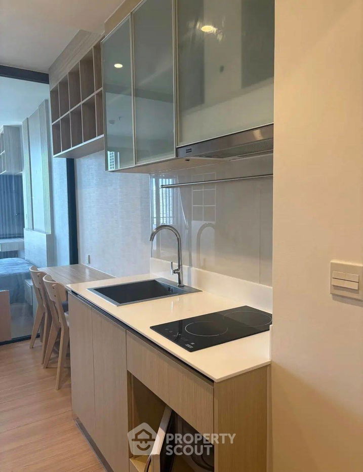 picture 1-BR Condo at Maru Ekkamai 2 near BTS Ekkamai (ID 2313278) - 5/11