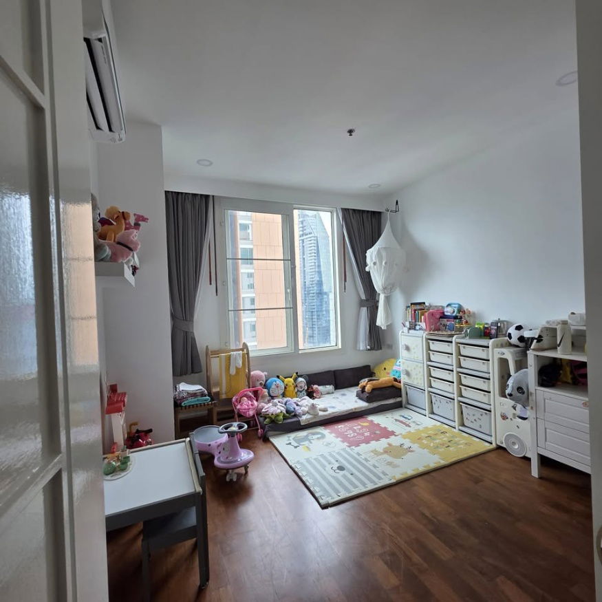 picture TA8095📲LineID @556ryccg💎145 sqm 3 Bedroom Floor 25 Fully furnished Siri Residence Sukhumvit 24 near BTS Phrom Phong, Benchasiri Park, EMPORIUM - 12/17