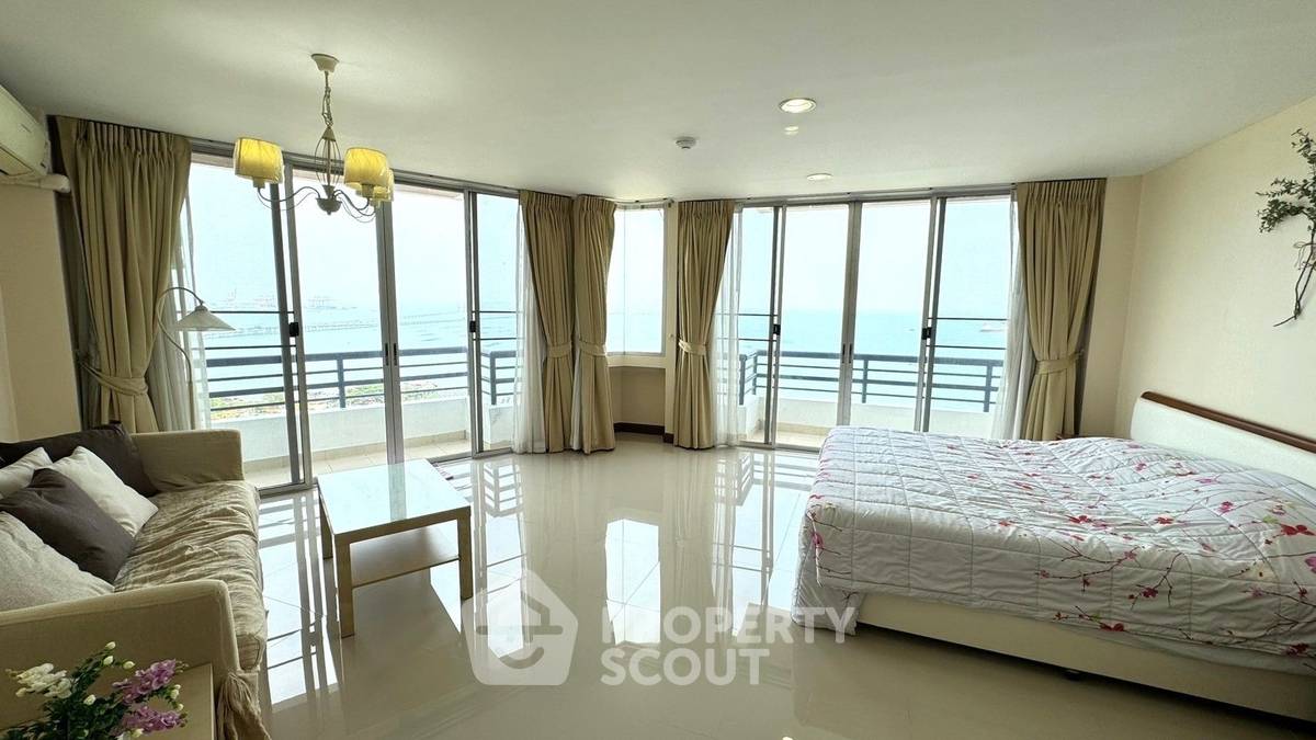 picture 3-BR Condo at Rama Harbour View Condominium in Surasak (ID 2312949) - 14/34