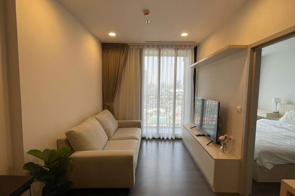 picture For Sale !! high floor11+, pool/city view, 🔥 Code C20250900031..Oka Haus, 1 bed, 1 bath, furnished, Muji minimalist style, Special Deal! - 2/8