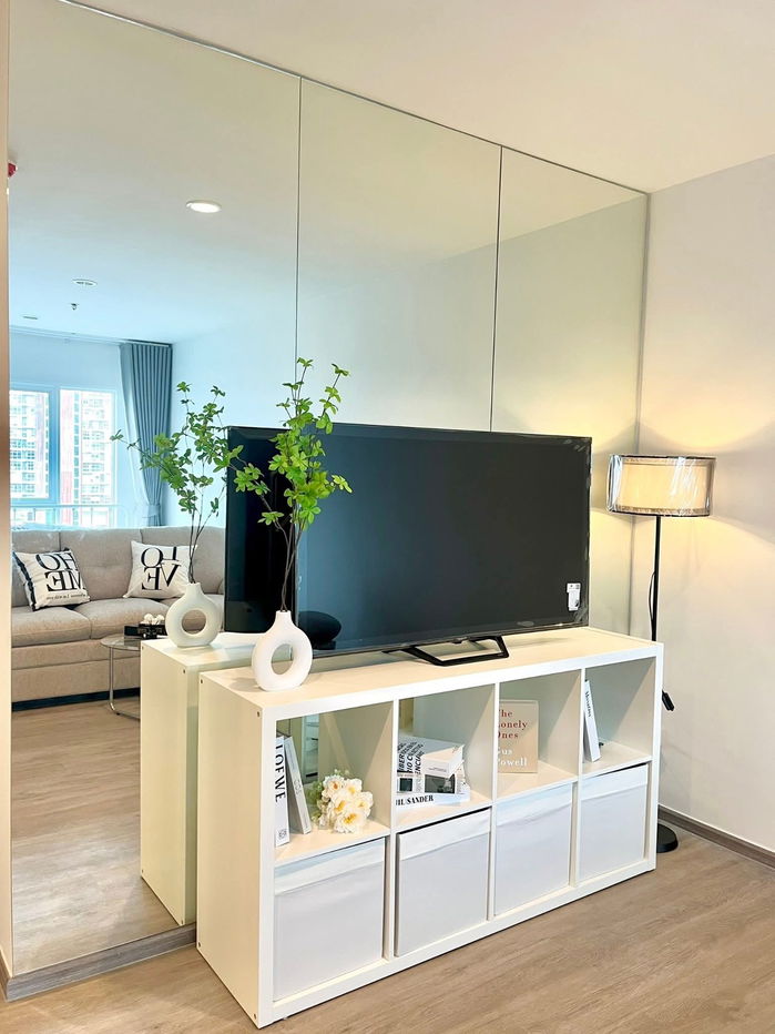 รูป ให้เช่า Regent Home Bangna ติดบีทีเอส เพียง...400 เมตร ห้อง Built-in ใหม่ๆเลย ห้องสวยกว้าง เฟอร์นิเจอร์ครบ (kyz130)  - รูปที่ 2/9