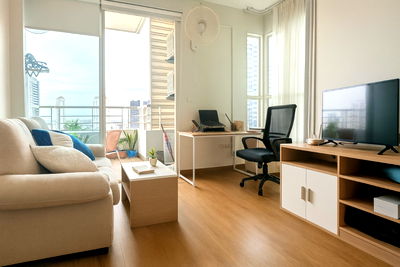 Condos for sale : 1-bedroom condo for sale at The Light House (Riverside)