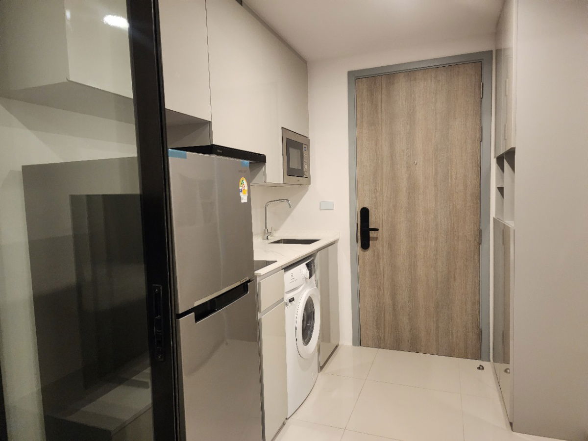 picture WS3793 🏙 Luxury condo for rent, Huai Khwang, SOHO Bangkok Ratchada, price only 18,000 baht / month. - 6/8