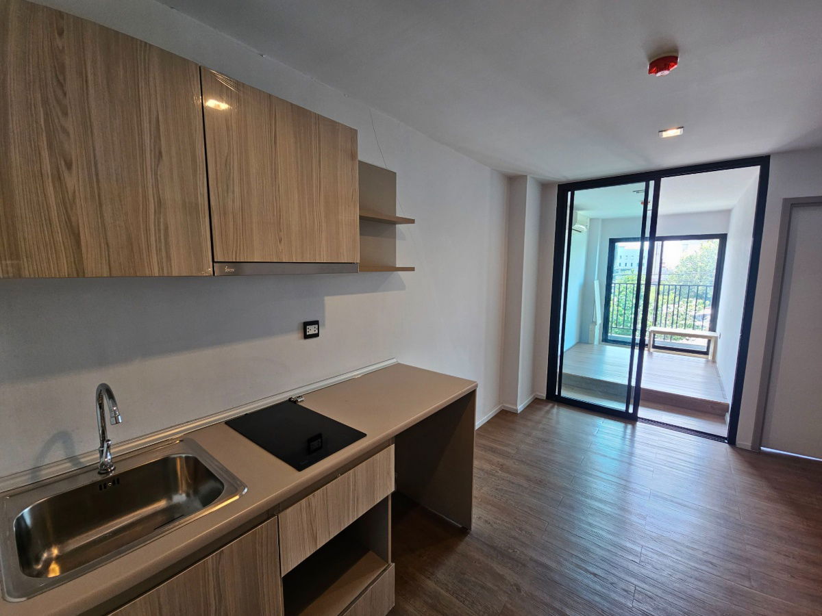 picture Tropicana Erawan Condo for sale, near BTS Erawan, 4th floor, 37.22 sq m. - 3/34