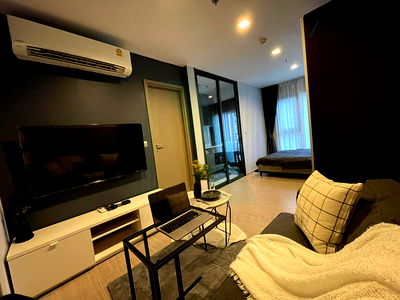 Condos for rent : For Rent Condo LIFE ASOKE HYPE Building 1, Floor 28,Studio, Room size 25.00 sqm