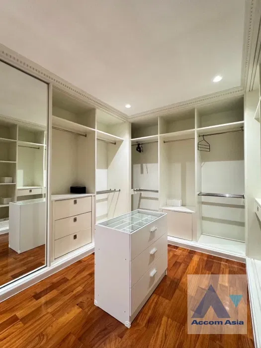 รูป 🔼🔽 AccomA 📩 Spacious townhouse with modern interior in the Sathorn area (AA39160) - รูปที่ 10/14