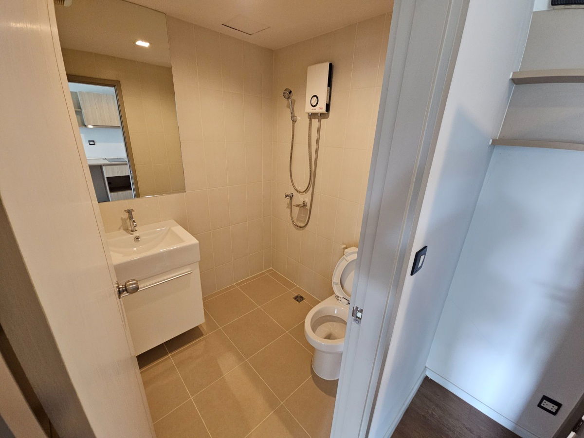 picture Tropicana Erawan Condo for sale, near BTS Erawan, 4th floor, 37.22 sq m. - 30/34