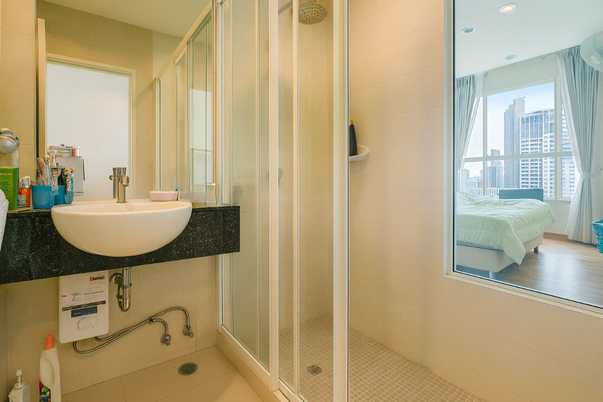 picture 1-bedroom condo for sale at The Light House (Riverside) - 9/11