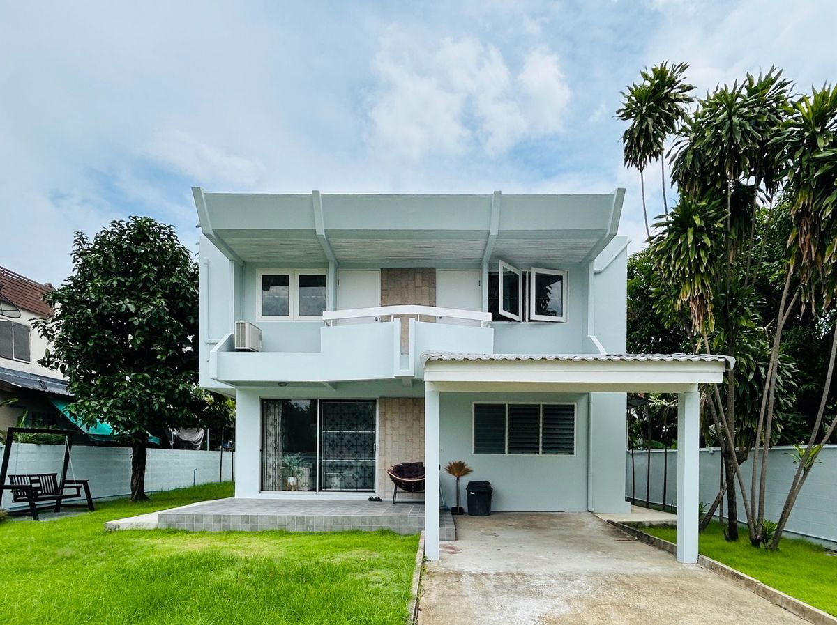 picture WS3763 🏡 House for rent — Phatthanakan 53 | Cozy Garden View, only 85,000/month - 1/16