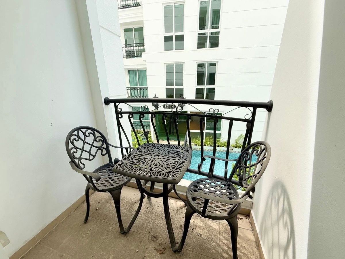 picture Olympus Condo in South Pattaya for Sale, Foreign Name, Pool View, Fully Furnished and move in ready - 3/11