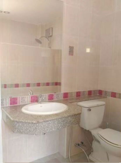 picture Two-story detached house for rent in Sathorn Village, Khlong 4, on Rangsit-Nakhon Nayok Road. - 5/31