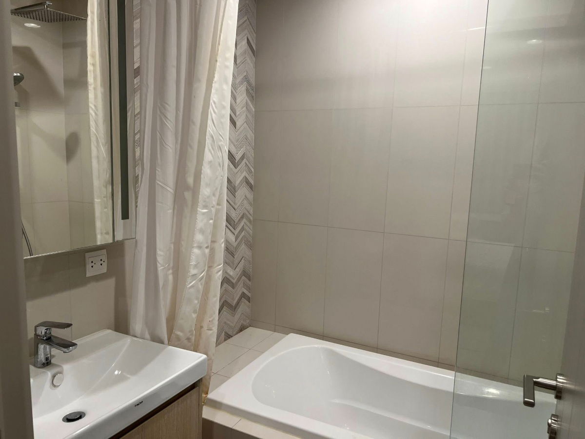 รูป Oka Haus Sukhumvit 36 ห้องสวย ราคาดี สอบถามเพิ่มเติมได้ที่ Line @condorental - รูปที่ 10/11