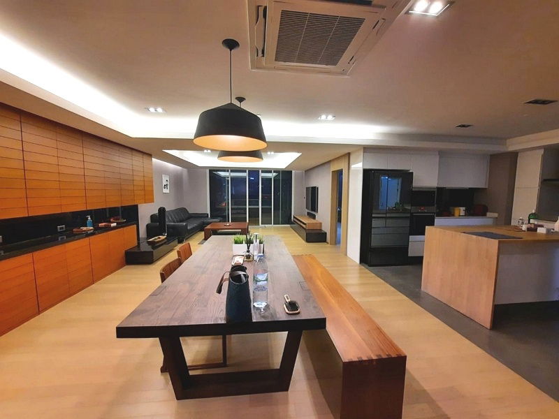 picture Chamchuri Square, 200 sqm., 2 bed and 1 workroom, fully furnished, ready to move in - 1/6