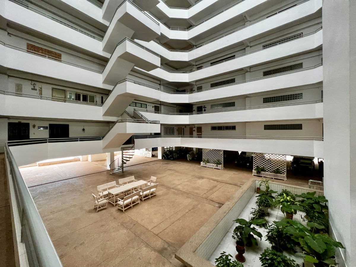 picture Somphong.  Condotel – 2 Bed FQ - 33/34