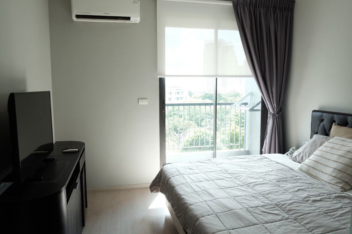 รูป ห้องสวย ราคาดีมาก!! 1 นอน 1 น้ำ 45 ตร.ม เฟอร์+เครื่องใช้ไฟฟ้าครบ พร้อมเข้าอยู่ - รูปที่ 9/14